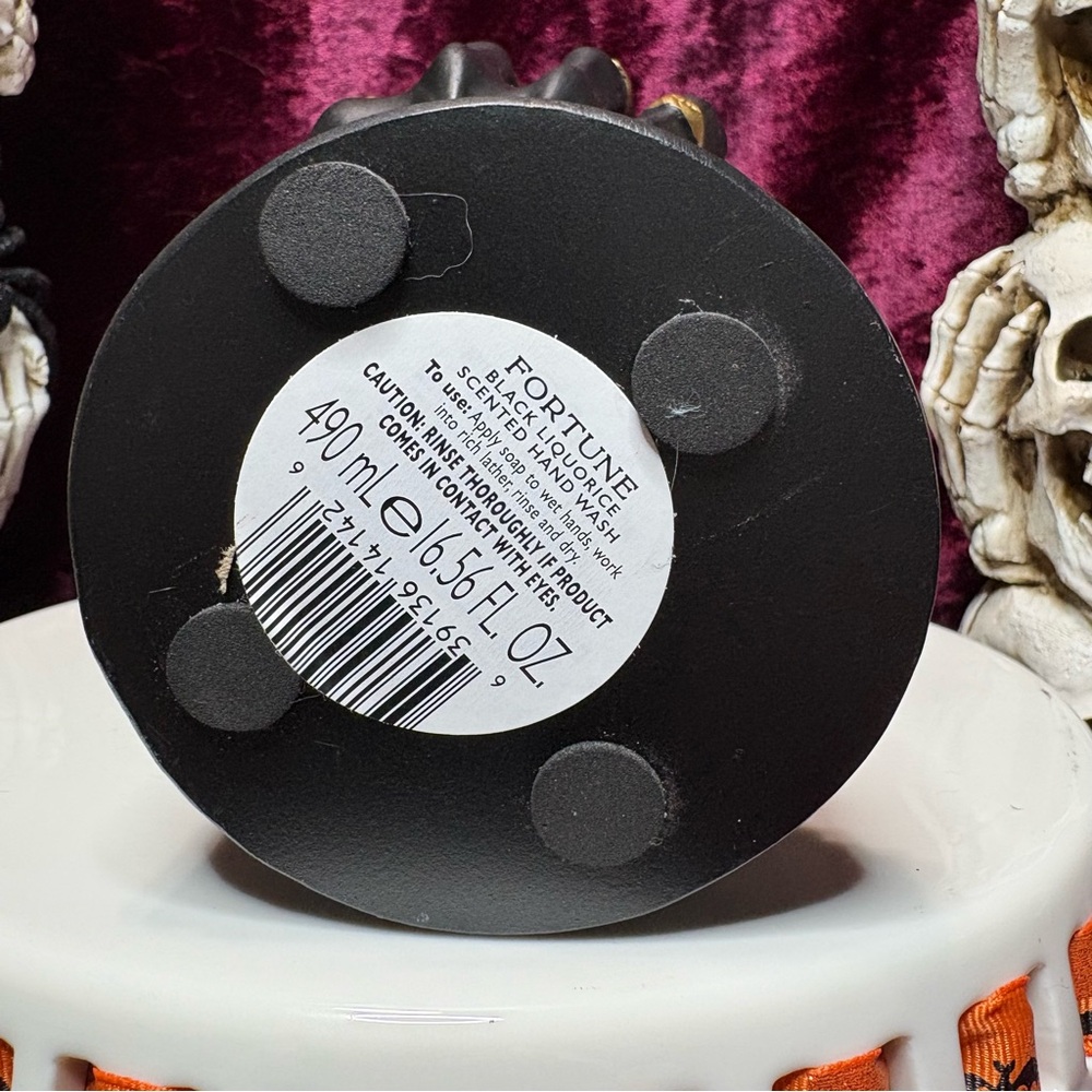 Halloween Spooky Season Fortune Teller Crystal Ball Black Liquorice Hand Soap - Picture 12 of 12